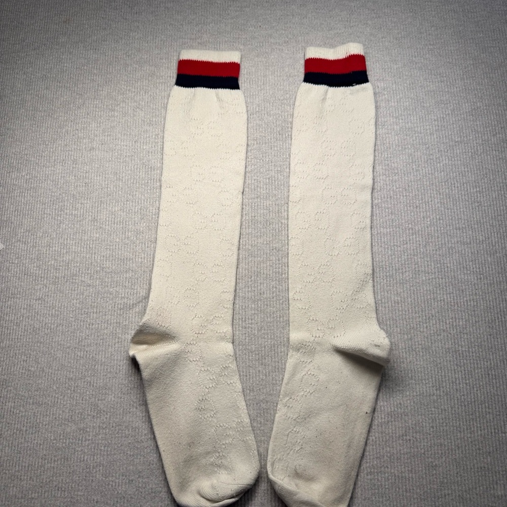 Gucci crew socks. Red/navy stripe. Size L/12/26-28cm.